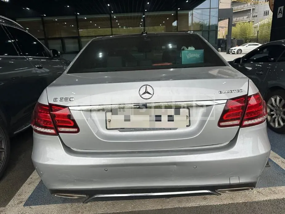 Photo 2 of 23: 2015 Mercedes-Benz E250 BlueTec 4Matic — Korean insurance auction