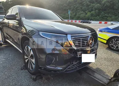 2021 Mercedes-Benz EQC 400 4MATIC