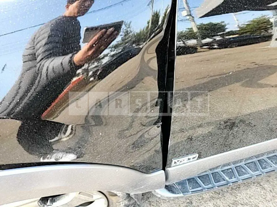 Photo 2 of 30: 2019 Kia Mojave, VIN KNAKM814DKA193469 — Korean insurance auction