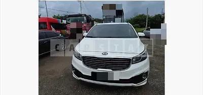 Photo 1 of 26: 2017 Kia Carnivals — Korean insurance auction