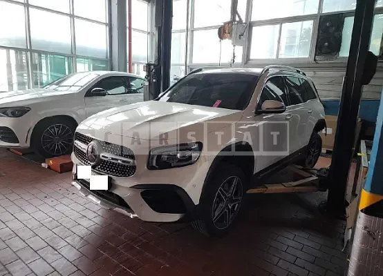 Photo 2 of 37: 2021 Mercedes-Benz GLB250 4Matic, VIN W1N4M4HB9MW120961 — Korean insurance auction