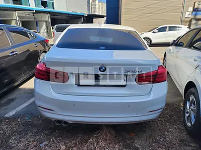 Photo 1 of 9: 2017 BMW 320d, VIN WBA8C5103HA073159 — Korean insurance auction