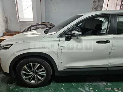 Photo 1 of 19: 2019 Hyundai Santa Fe — Korean insurance auction