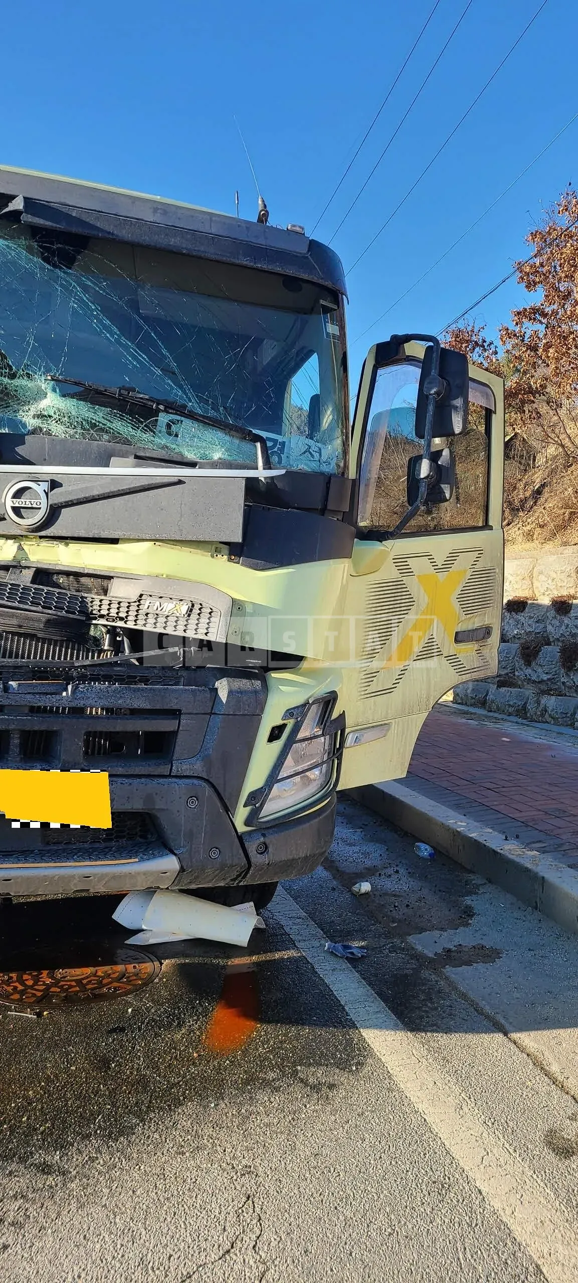 Photo 2 of 18: 2021 Volvo Dump Truck FMX84RF3L, VIN YV2XT60GXMA883620 — Korean insurance auction