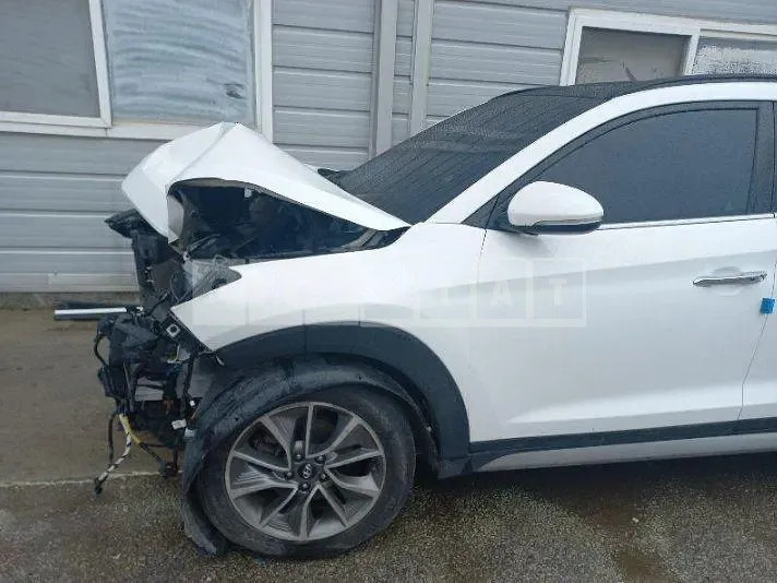 Photo 2 of 21: 2018 Hyundai Tucson — Korean insurance auction
