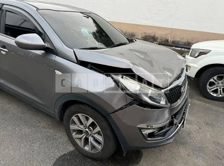 Photo 2 of 6: 2015 Kia Sportage R — Korean insurance auction