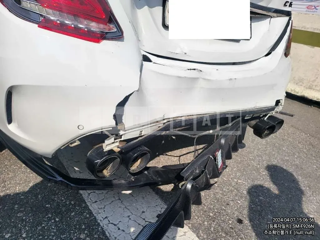 Photo 2 of 34: 2016 Mercedes-Benz C220d 4Matic — Korean insurance auction