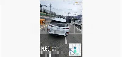 Photo 1 of 19: 2019 Hyundai Kona Gasoline — Korean insurance auction