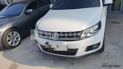 Photo 1 of 11: 2015 Volkswagen Tiguan 2.0 TDI Blue Motion — Korean insurance auction