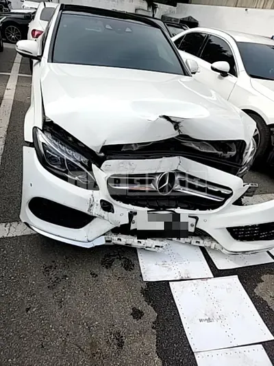 Photo 1 of 20: 2016 Mercedes-Benz C250 d 4Matic — Korean insurance auction