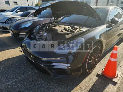2023 Porsche Panamera 4