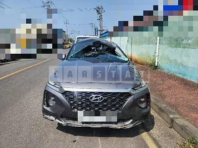 Photo 1 of 27: 2018 Hyundai Santa Fe TM — Korean insurance auction