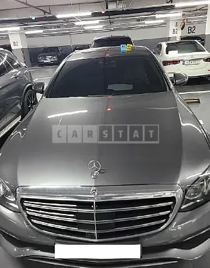Photo 2 of 43: 2020 Mercedes-Benz E300 e, VIN W1KZF5EBXLA838960 — Korean insurance auction