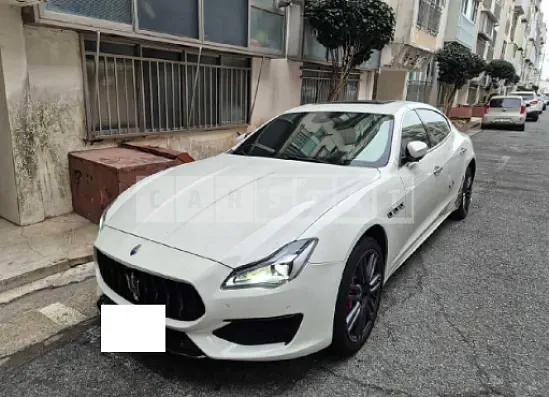Photo 2 of 32: 2018 Maserati Quattroporte S Q4 — Korean insurance auction