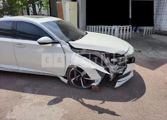 Photo 2 of 9: 2018 Honda Accord 2.0T, VIN 1HGCV2630JA510189 — Korean insurance auction