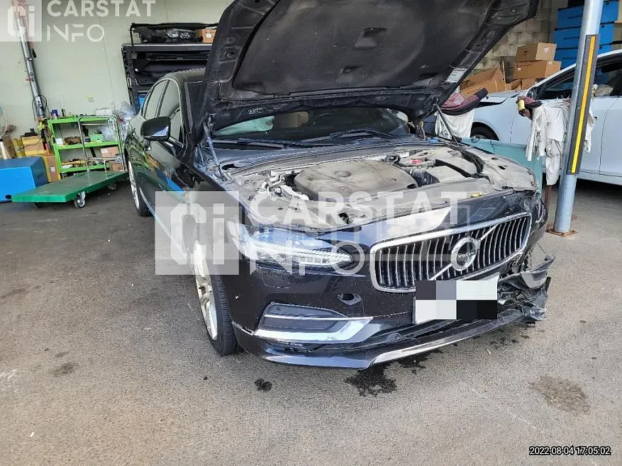 Photo 2 of 36: 2017 Volvo S90 T5, VIN YV1PS102DH1012733 — Korean insurance auction
