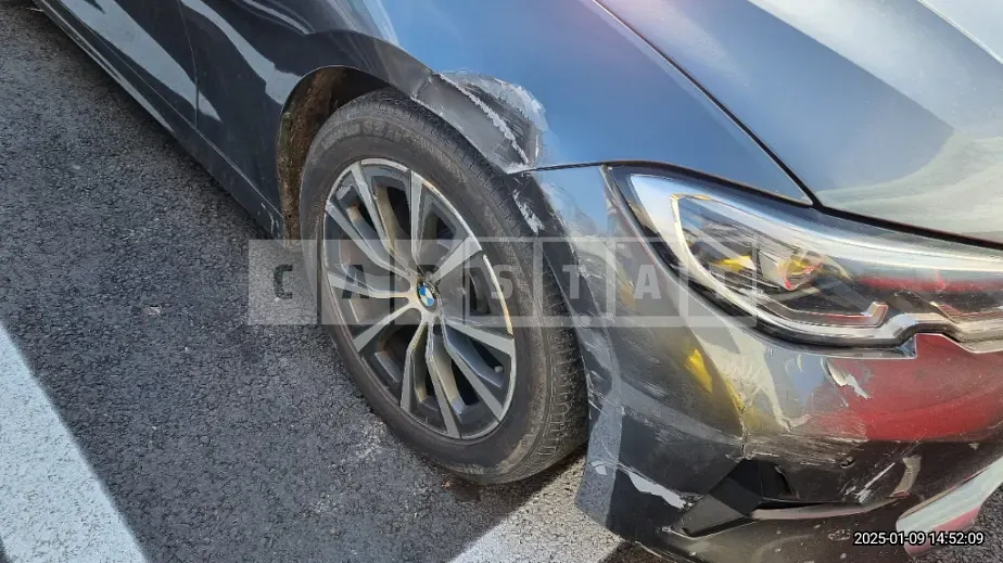 Photo 2 of 17: 2019 BMW 320d — Korean insurance auction