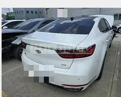 Photo 1 of 8: 2016 Kia K7 — Korean insurance auction