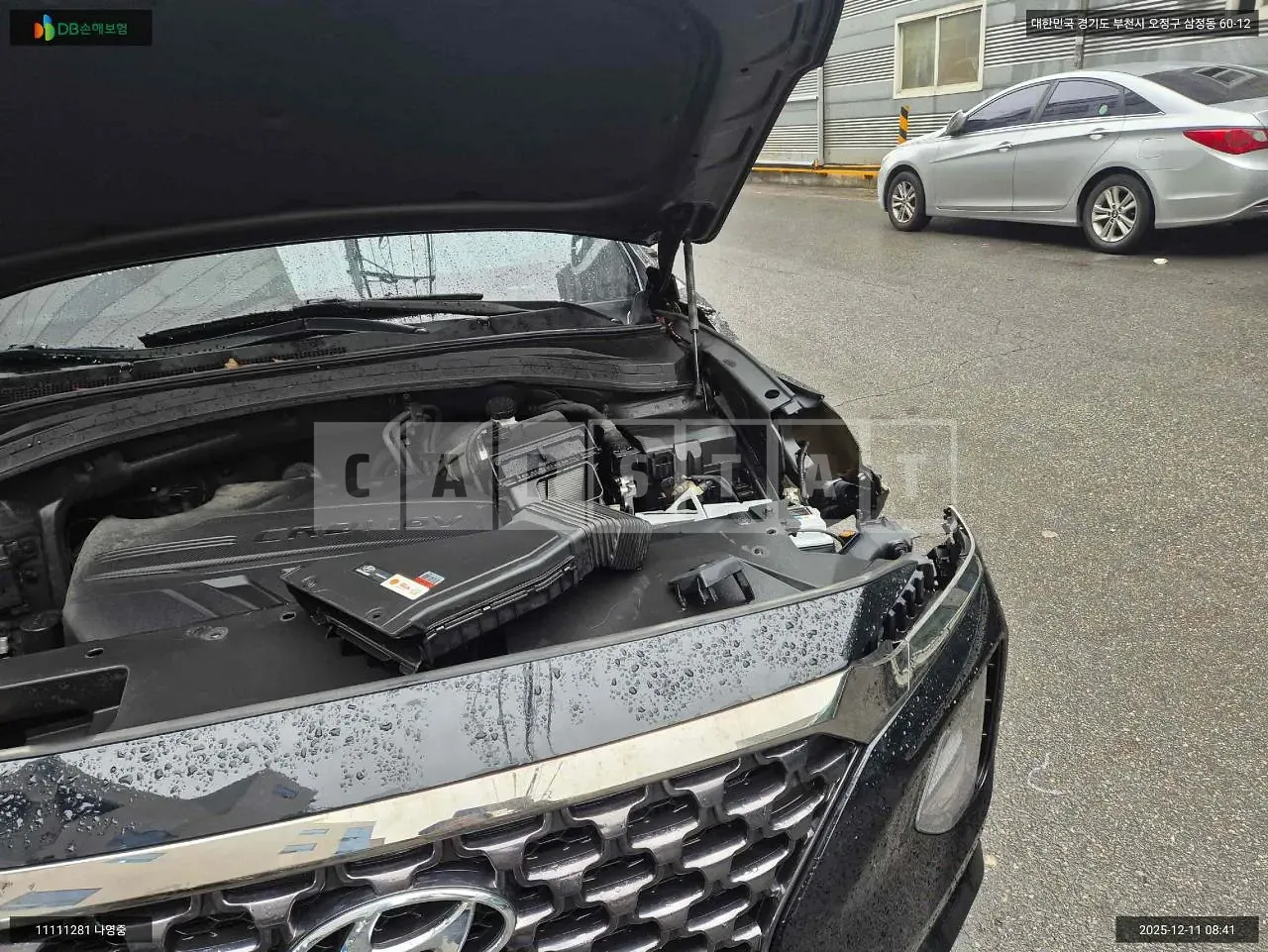 Photo 2 of 17: 2018 Hyundai Santa Fe, VIN KMHS581BBKU090788 — Korean insurance auction