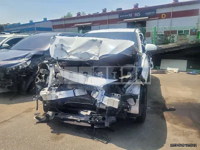 Photo 1 of 33: 2021 Hyundai Santa Fe, VIN KMHS281LGMU357968 — Korean insurance auction