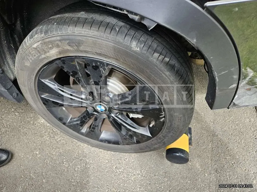 Photo 2 of 15: 2020 BMW X1XDRIVE 20i Advantage — Korean insurance auction