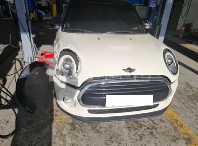 Photo 1 of 6: 2018 MINI Cooper, VIN WMWXP5107J2H39278 — Korean insurance auction