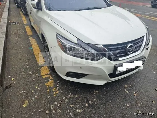 Photo 2 of 9: 2018 Nissan Altima 2.5, VIN 1N4AL3AP1JC138130 — Korean insurance auction