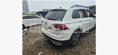 Photo 1 of 23: 2021 Volkswagen Tiguan 2.0 TDI 4MOTION — Korean insurance auction