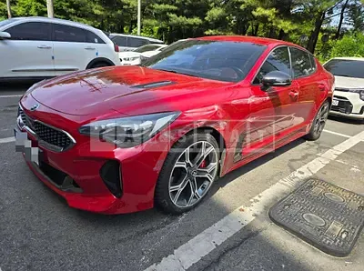 Photo 1 of 35: 2018 Kia Stinger 2.0 Gasoline — Korean insurance auction