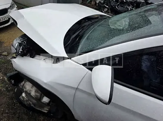 Photo 2 of 16: 2017 Hyundai Tucson — Korean insurance auction