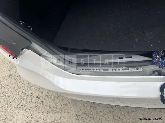Photo 2 of 50: 2018 Toyota Camry Hybrid — Korean insurance auction