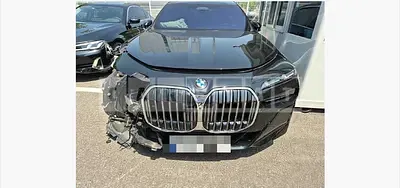 Photo 1 of 28: 2024 BMW 740i xDrive — Korean insurance auction