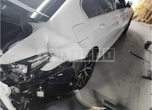 Photo 2 of 24: 2023 BMW 530i xDrive — Korean insurance auction