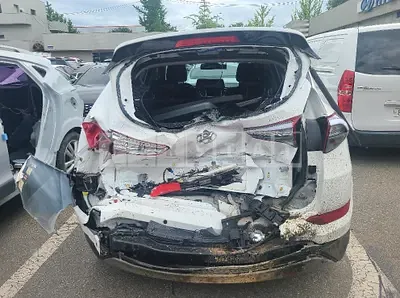 Photo 1 of 5: 2018 Hyundai Tucson, VIN KMHJ581ABJU640778 — Korean insurance auction