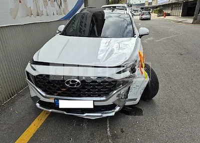 Photo 1 of 17: 2021 Hyundai Santa Fe — Korean insurance auction