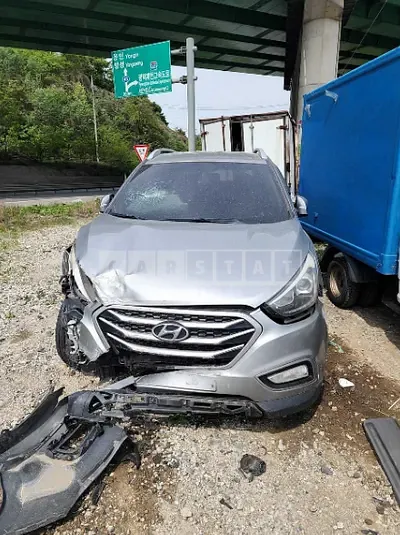 Photo 1 of 6: 2015 Hyundai Tucson, VIN KMHJT81VBFU037897 — Korean insurance auction