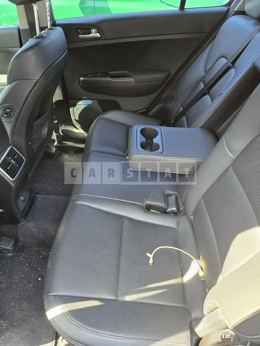 Photo 2 of 17: 2020 Kia Sportage 1.6 — Korean insurance auction