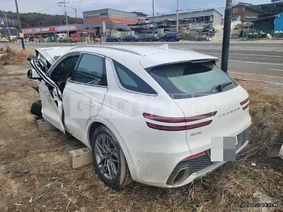 Photo 1 of 21: 2022 Genesis GV70 2.5T — Korean insurance auction