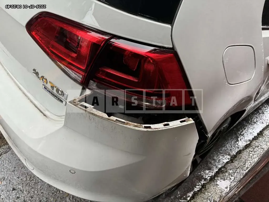 Photo 2 of 17: 2015 Volkswagen Golf 2.0 TDI BMT — Korean insurance auction