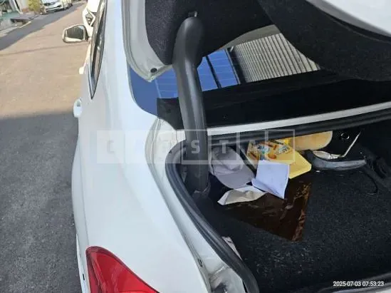 Photo 2 of 18: 2018 BMW 320d — Korean insurance auction