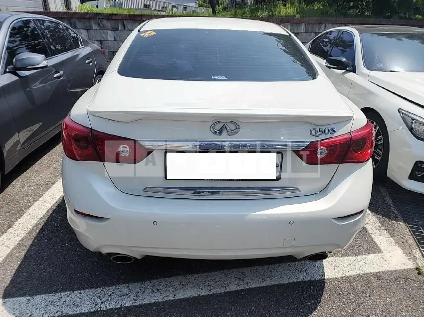 Photo 2 of 9: 2016 Infiniti Q50S Hybrid — Korean insurance auction