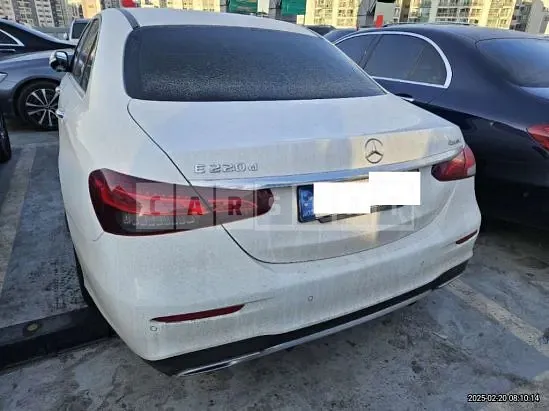 Photo 2 of 50: 2021 Mercedes-Benz E220d 4Matic — Korean insurance auction