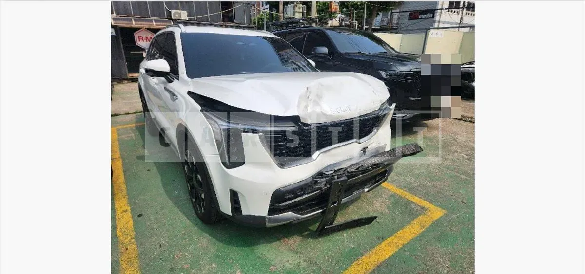 Photo 2 of 44: 2025 Kia Sorento 2.5T (Gasoline) — Korean insurance auction