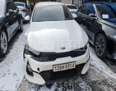 Photo 1 of 50: 2020 Kia K5, VIN KNAG741BBLA010272 — Korean insurance auction