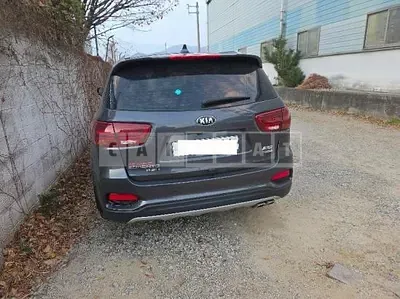 Photo 1 of 17: 2019 Kia Sorento, VIN KNAPK81BBKA484382 — Korean insurance auction