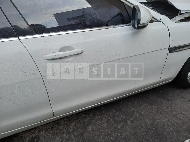 Photo 2 of 25: 2016 Jaguar XE 2.0d, VIN SAJAB4BN4GA936742 — Korean insurance auction