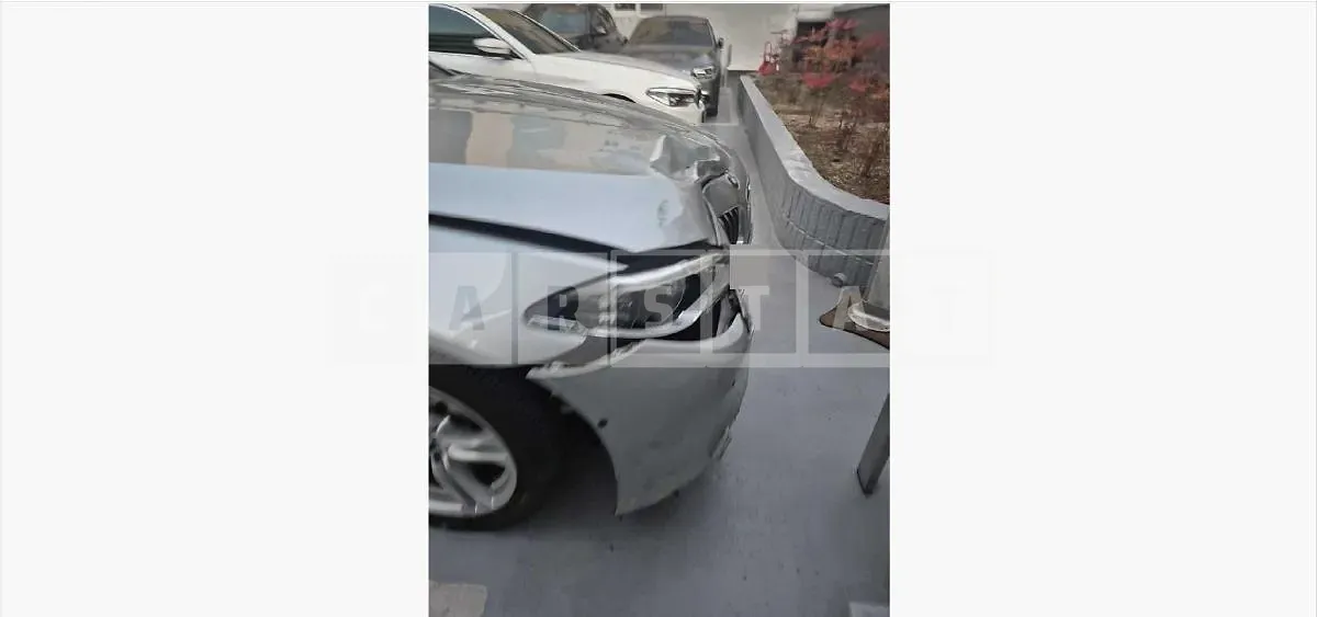 Photo 2 of 41: 2016 BMW 520d — Korean insurance auction