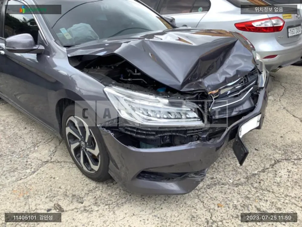 Photo 2 of 11: 2017 Honda Accord 2.4, VIN 1HGCR2680HA514835 — Korean insurance auction