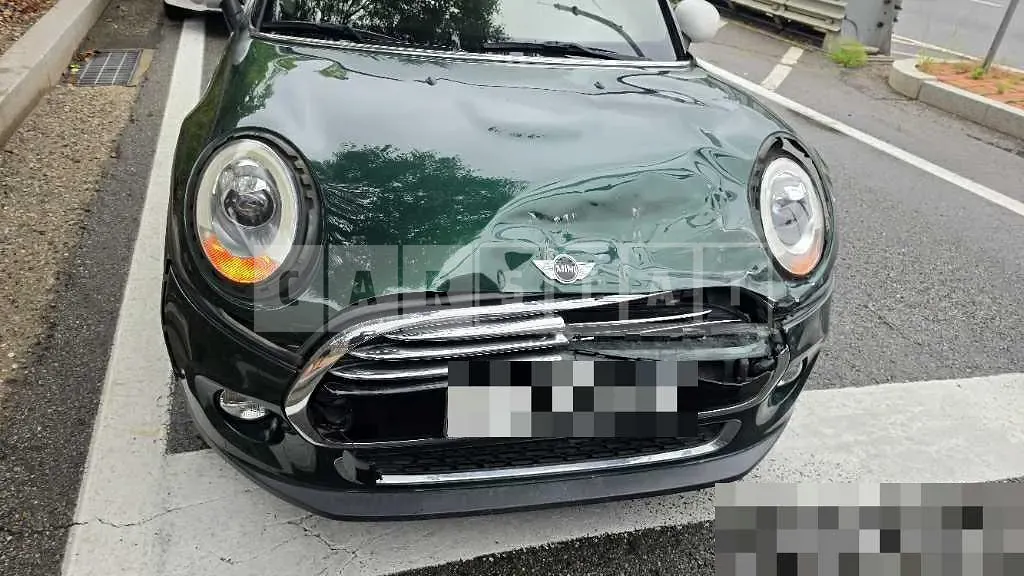 Photo 2 of 14: 2016 MINI Cooper — Korean insurance auction