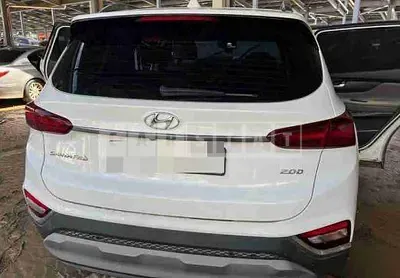 Photo 1 of 3: 2018 Hyundai Calm Santa Fe 2.0 — Korean insurance auction